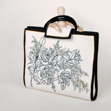 Tuto Embroidered Handbag Tuto Embroidered Handbag